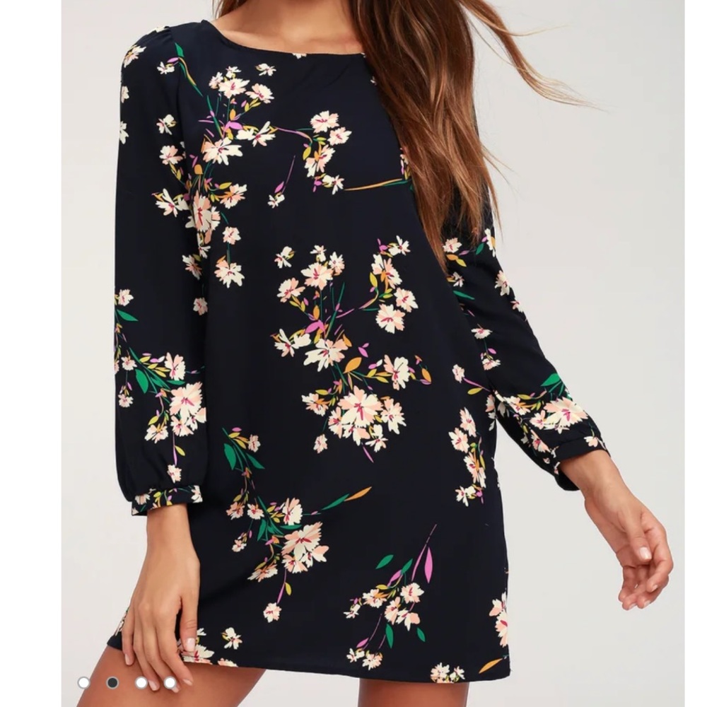 Lulus Herbaceous Babe Navy Floral Print Shift Dress